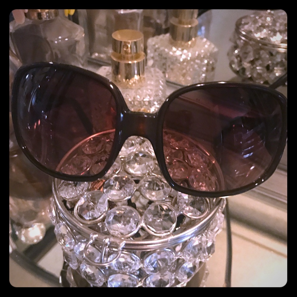 FENDI Sunglasses 😎 frames brown... prescribed